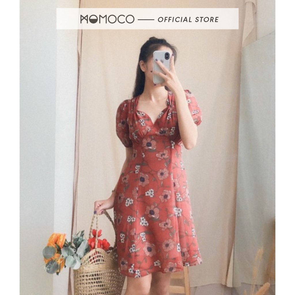 Váy Dáng Ôm MOMOCO Cổ V Cup Ngực Tay Phồng Đỏ Hoa M2591