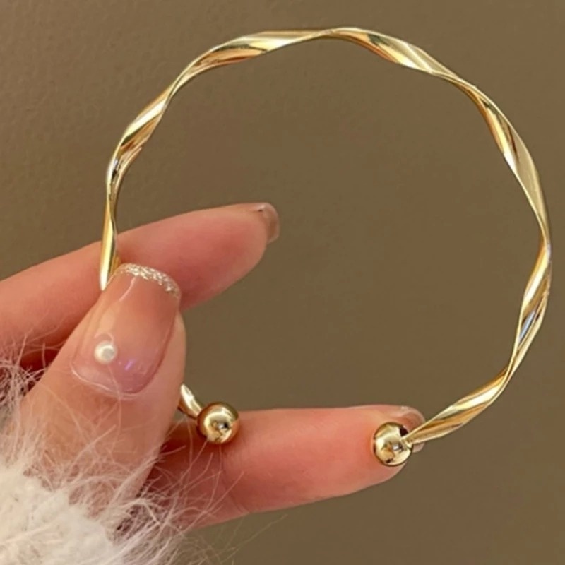 Vòng Đeo Tay Dạng Hở Bằng Kim Loại Màu Vàng / Bạc Họa Tiết Gợn Sóng Hình Học Thanh Lịch Tùy Chỉnh Thời Trang Cho Nữ