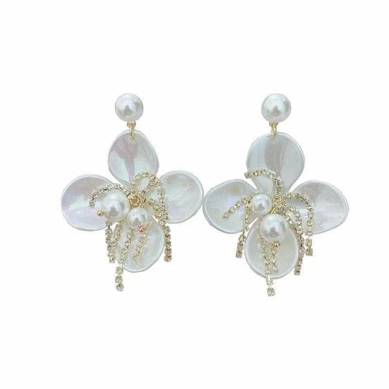 Bông Tai Hình Hoa Đính Ngọc Trai Thiết Kế Mới Thời Trang Theo Phong Cách Âu Mỹ