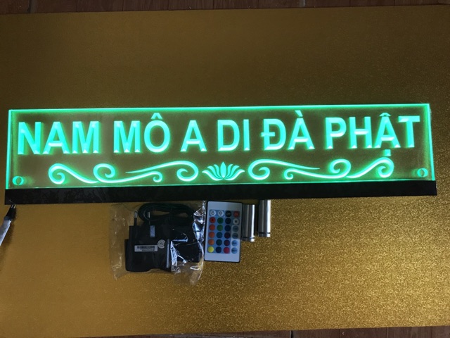 CHỮ ĐIỆN : NAM MÔ A DI ĐÀ PHẬT - hoa văn dưới - treo tường