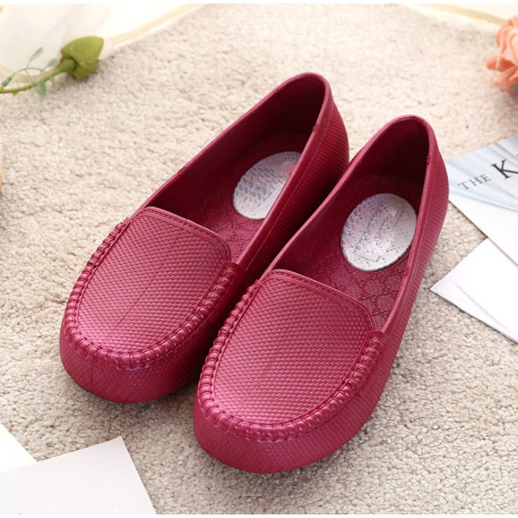 Giầy bệt đế mềm chịu nước đi mưa GN22