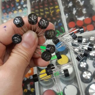 Diode cầu 1a , giá 10 con 50k