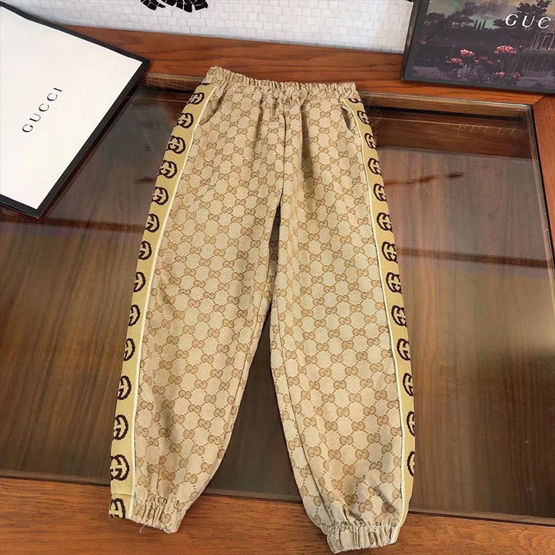 Set Áo Hoodie Và Quần Dài Cho Bé Trai Akkku