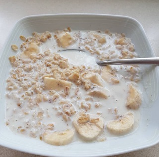 Yến mạch nguyên hạt cán mỏng ( rolled oats)