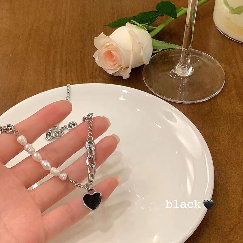 Vòng cổ ngọc trai IF YOU mặt hình trái tim màu đen / bạc / vàng kim phong cách Hàn Quốc