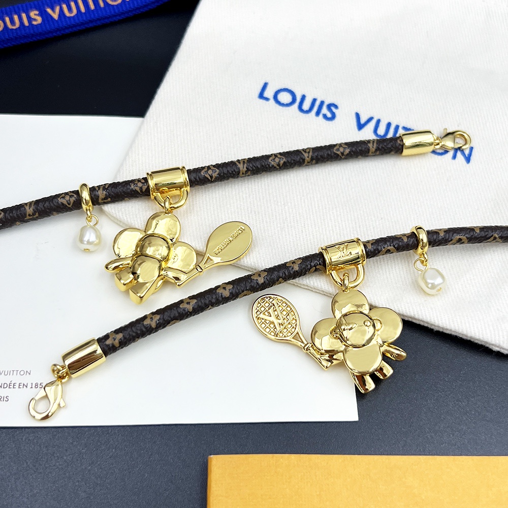 Vòng tay thời trang nữ cao cấp Louis Vuitton LV sành điệu, thanh lịch và cá tính