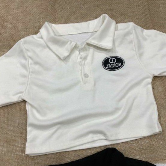Áo croptop polo cổ bẻ thêu vải đẹp loại 1