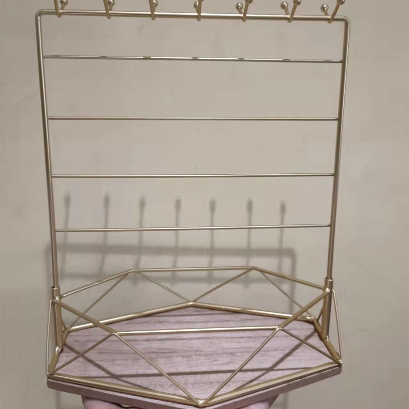 Giá Đỡ Trưng Bày Trang Sức Bằng Kim Loại Tinh Tế