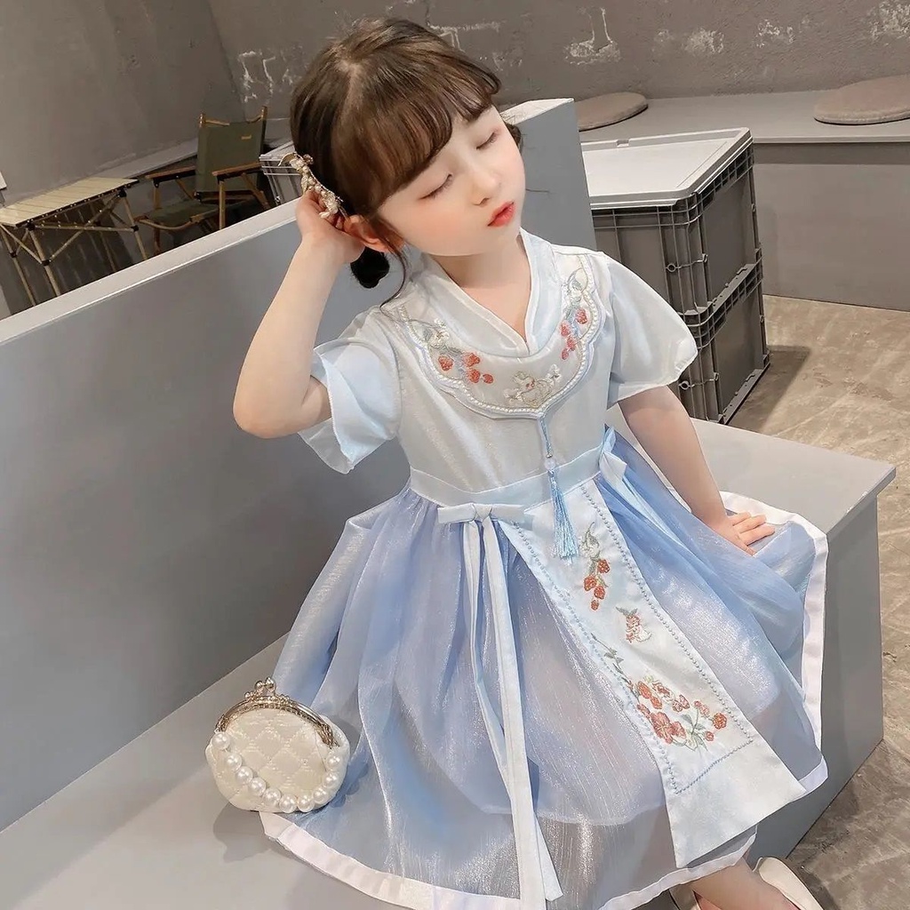 Đầm Hán Phục Tay Ngắn Thêu Hình Dâu Tây Phong Cách Trung Hoa Mới Mùa Hè 2022