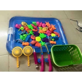 Bộ câu cá kèm áo mưa