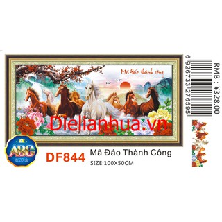Tranh đính đá ngựa cành đào Mã đáo thành công cỡ nhỏ. Kích thước: 100x50cm
