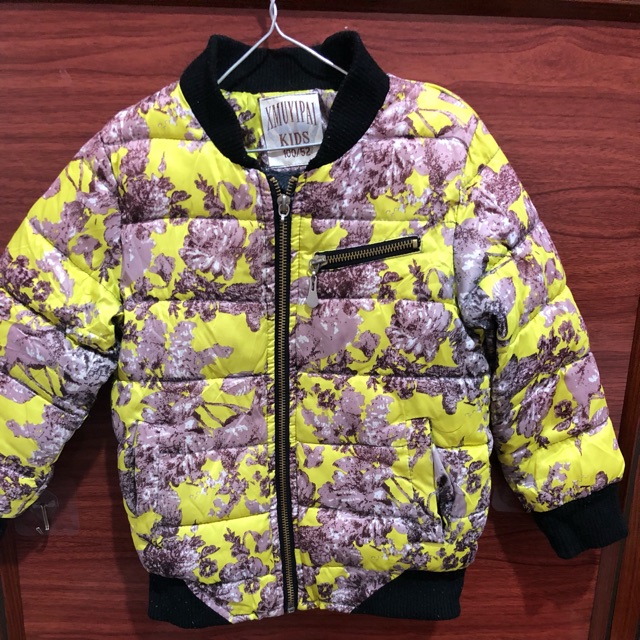 cửa chị loan vũ