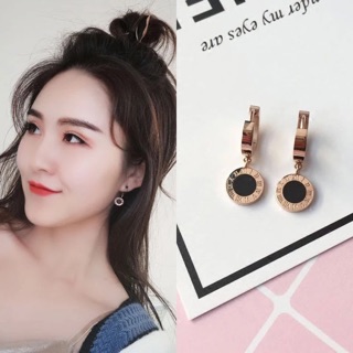 Bông tai nữ titan la mã 2 mặt bt01