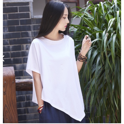 ÁO KIỂU NỮ CÁNH DƠI VẠT XÉO TRẮNG K04