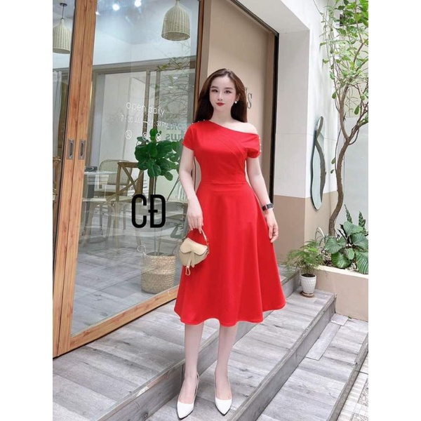 Đầm xòe dự tiệc lệch vai kết cườm sang trọng