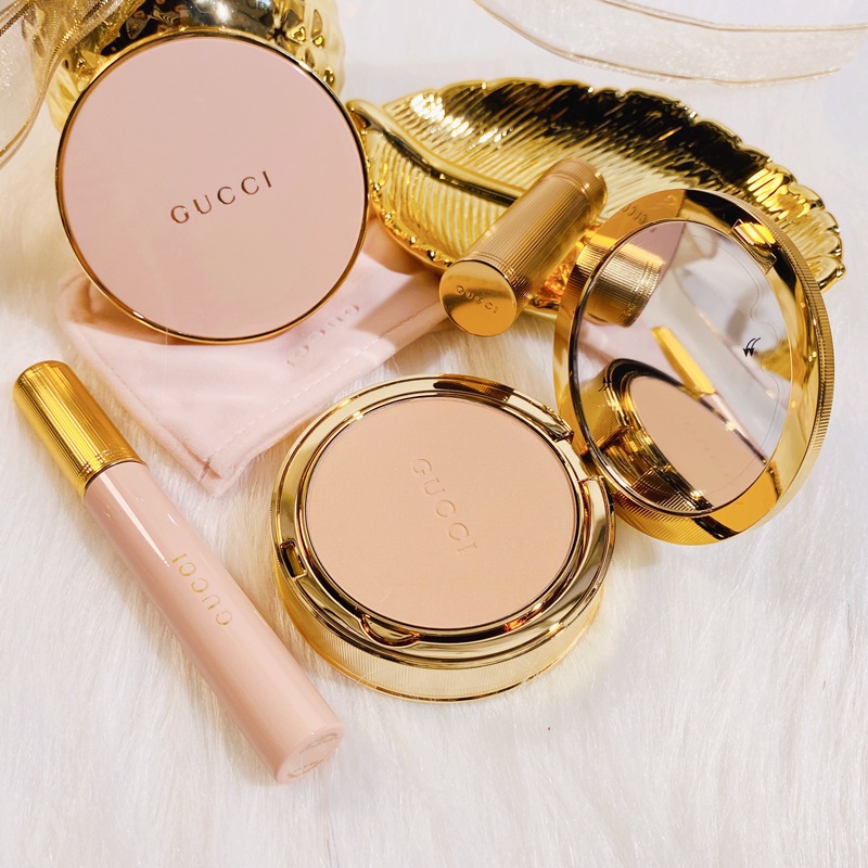 Phấn Phủ Trang Điểm Làm Sáng Da Kiềm Dầu Lâu Trôi Thương Hiệu Gucci