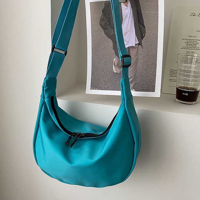 Túi Đeo Chéo nylon Túi bánh bao của phụ nữ đơn giản Thời Trang Hàn Quốc Học Sinh Sinh Viên Đi Học , Đi Chơi TTF119