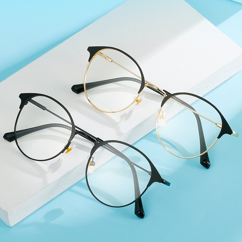 Mắt Kính Gọng Kim Loại Chống Bức Xạ Và Tia Bức Xạ