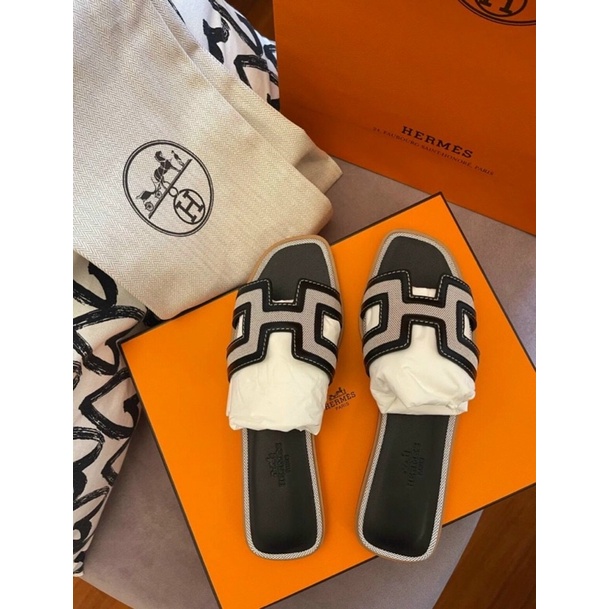 Dép hm mẫu mới 2022