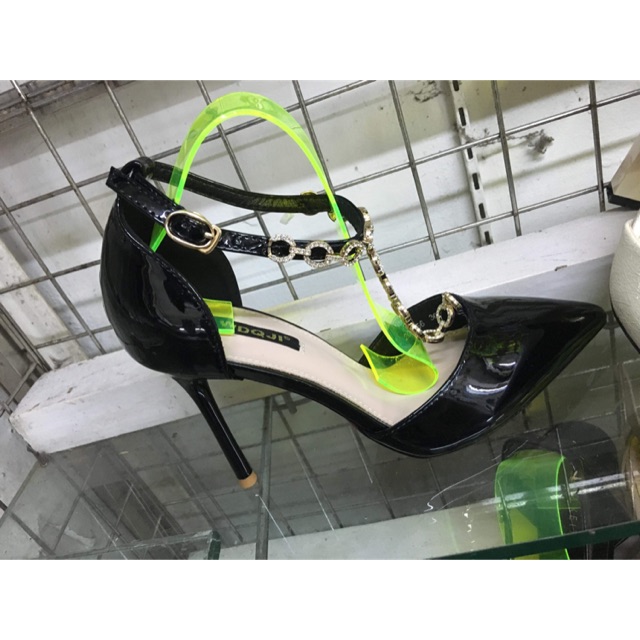 Giày cao gót WDQJI quai xích