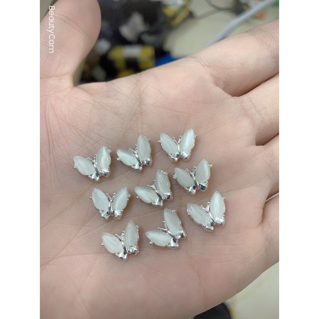 charm buom trang trí nail