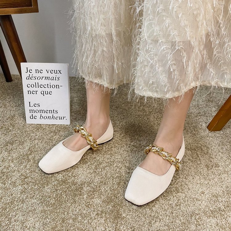 [ Mã 66CBSALE giảm 30K đơn 200K] Giày Cao Gót Mũi Vuông Thiết Kế Thoải Mái Thời Trang Mùa Xuân | BigBuy360 - bigbuy360.vn