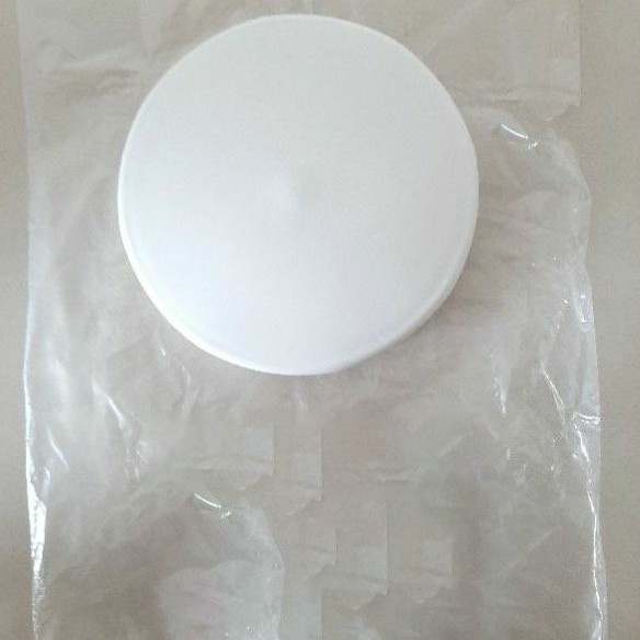 Nắp nhựa che bugi gắn yếm bửng xe Honda Dream.