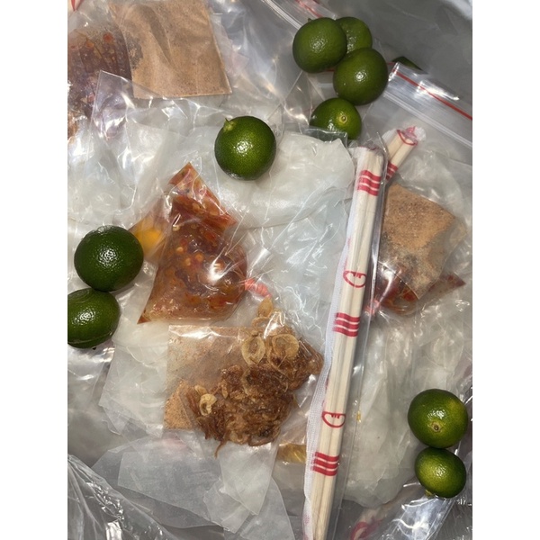 Túi zip 150gr bánh tráng phơi sương kèm topping siêu cay