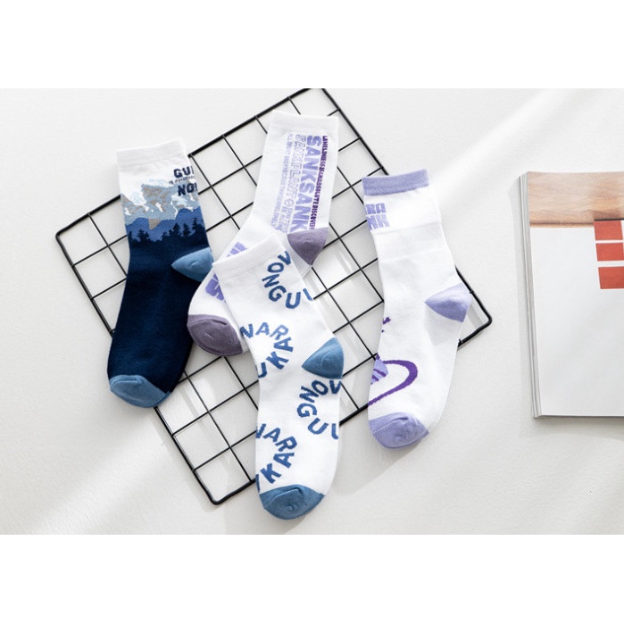 Vớ Tất họa tiết cao cổ Nam Nữ phong cách thể thao, năng động, cá tính.