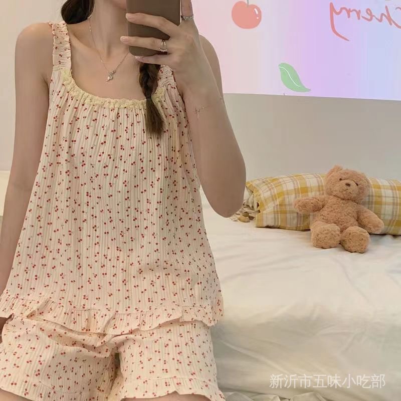 Bộ Đồ Ngủ Áo Hai Dây Phối Quần Short Mỏng Thời Trang Mùa Hè Cho Nữ