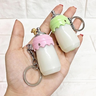Hột-quẹt-bật-lửa móc khóa hình bình sữa