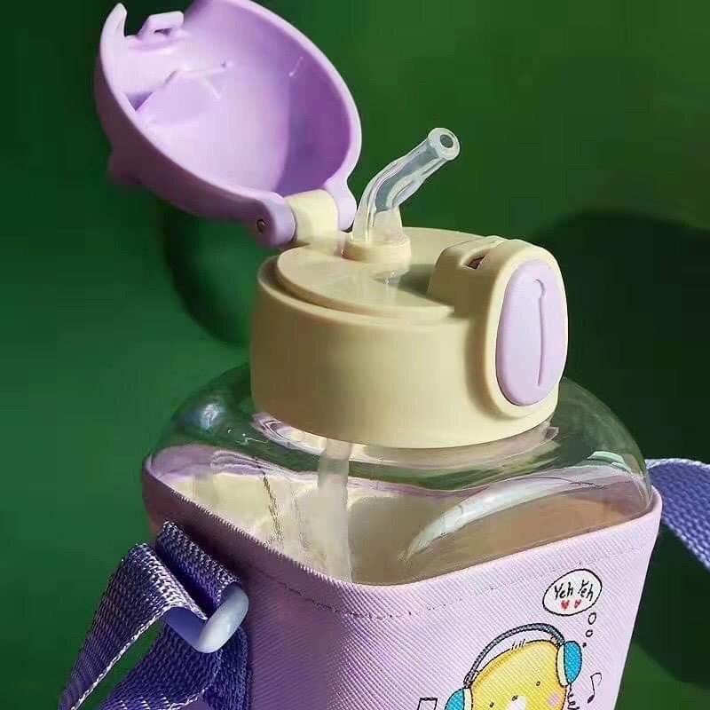Bình nước trẻ em dễ thương gấu phim hoạt hình Chất liệu PC có ống hút có dây đeo di động cốc màu đóng hộp