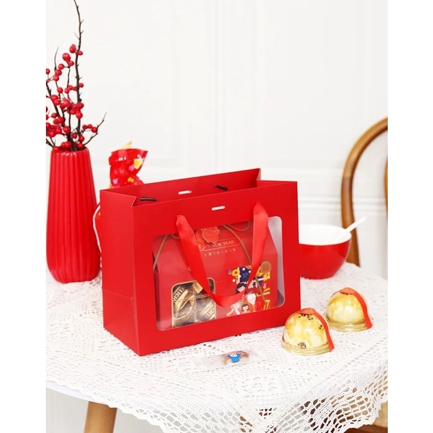 túi đựng quà cửa kiếng 25 x 12 x 15.8cm