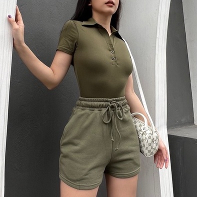 Áo Ngắn Tay Cổ Đức Nữ Busy Dáng Thường Thun Cotton Co Giãn Ôm Sát NT4T