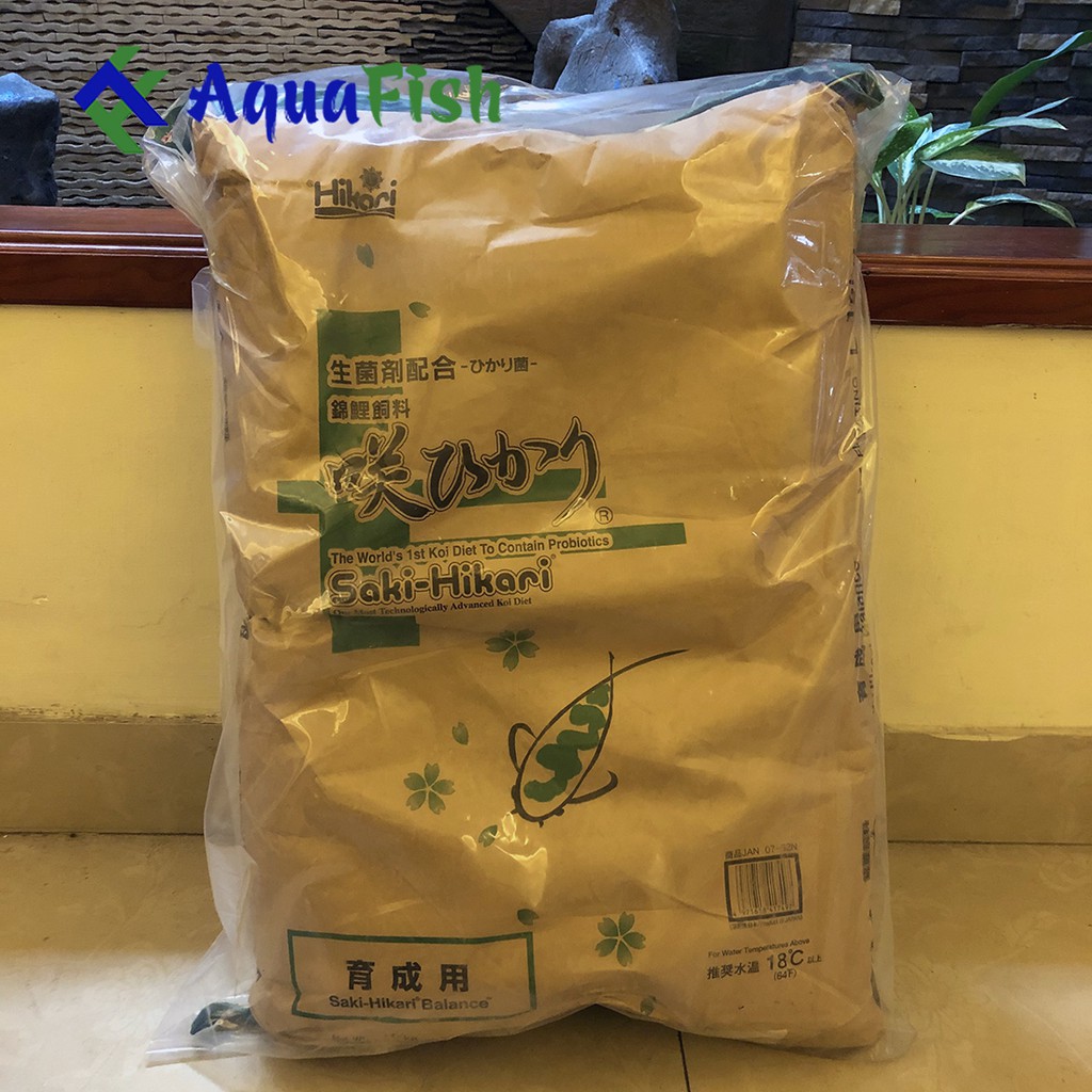 Thức Ăn Cao Cấp Cho Cá Koi Nhật Hikari 15kg (giúp cá Koi tăng trưởng, phát triển body và tăng màu)