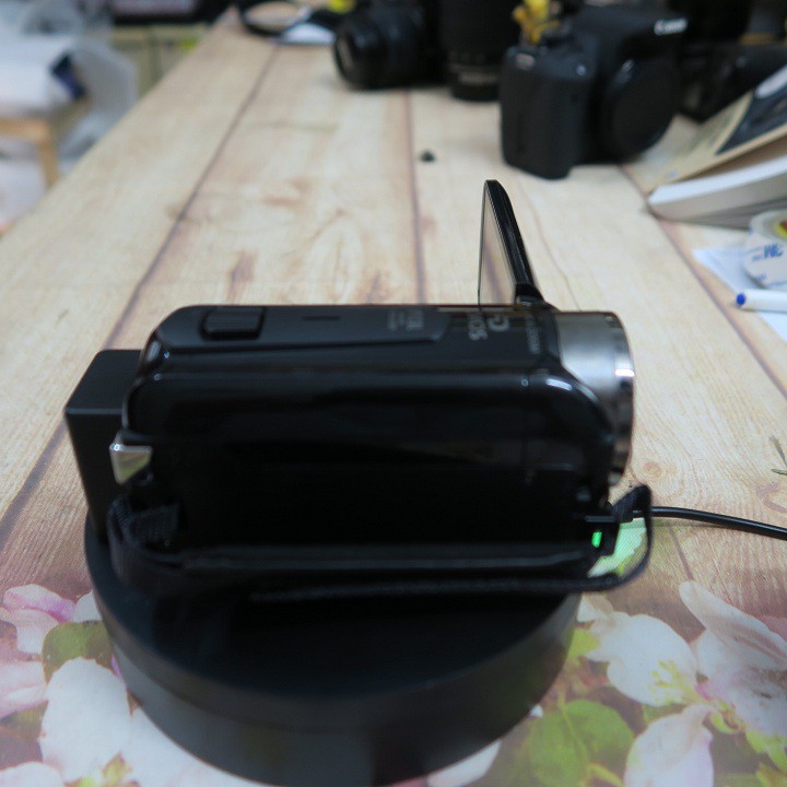 Máy quay phim Canon FS506 zoom 57x