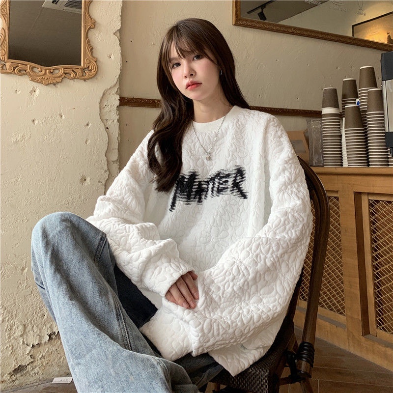 Áo Len Nữ Oversized Tay Dài Vải Jacquard Mỏng Vintage