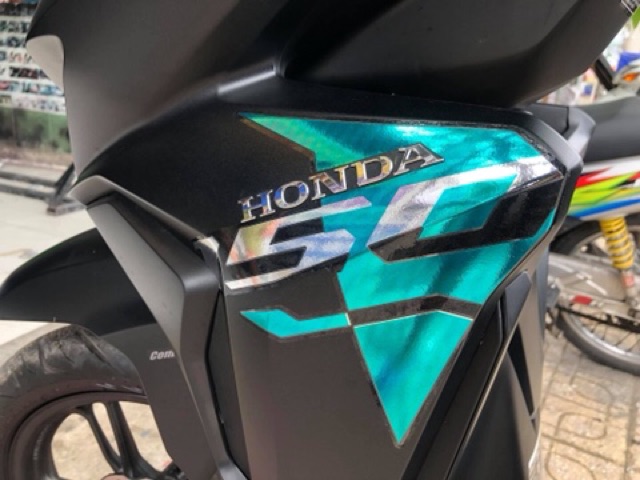 Tem Vario 2018 mẫu zin xanh ngọc Crom rời dán xe đen sắc nét không bay màu