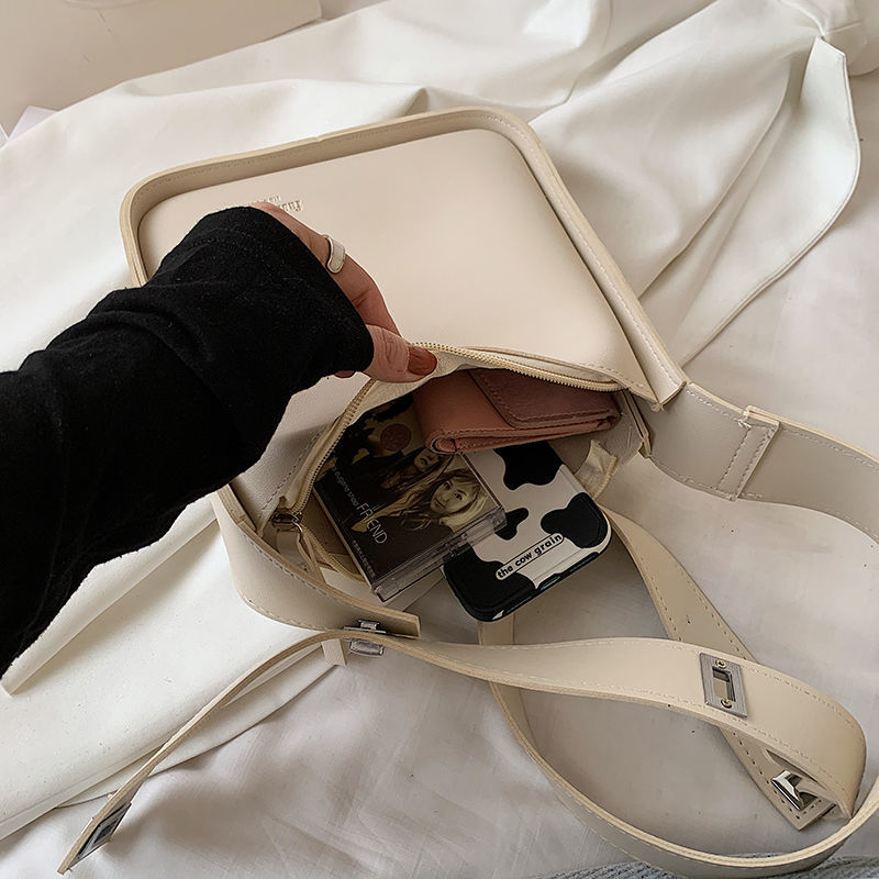 Túi Đeo Chéo Thời Trang Mùa Hè Đơn Giản Sành Điệu Dành Cho Nữ