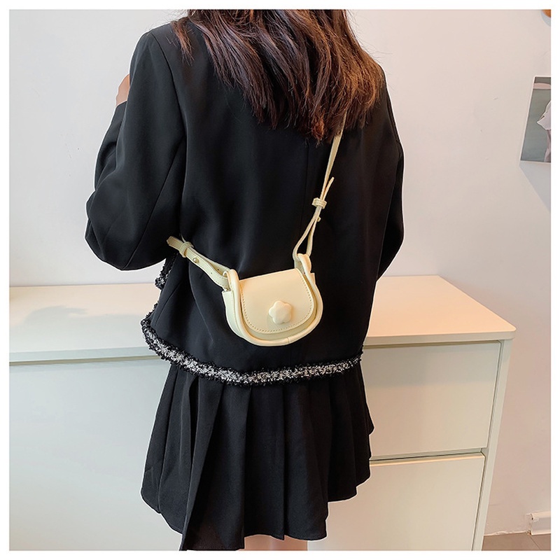 Túi đeo dưới cánh tay Màu Trơn Phong Cách Hàn Quốc Mới 2022 NB00345