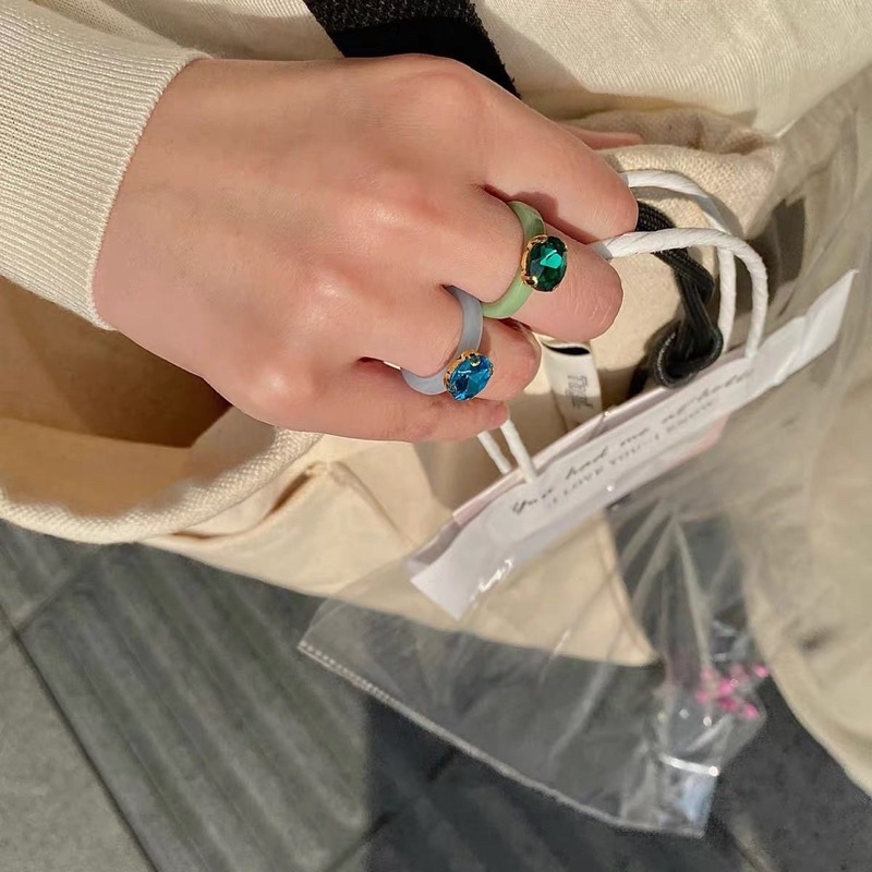 Nhẫn Nhựa Đeo Tay Đính Hột - NHAN1074