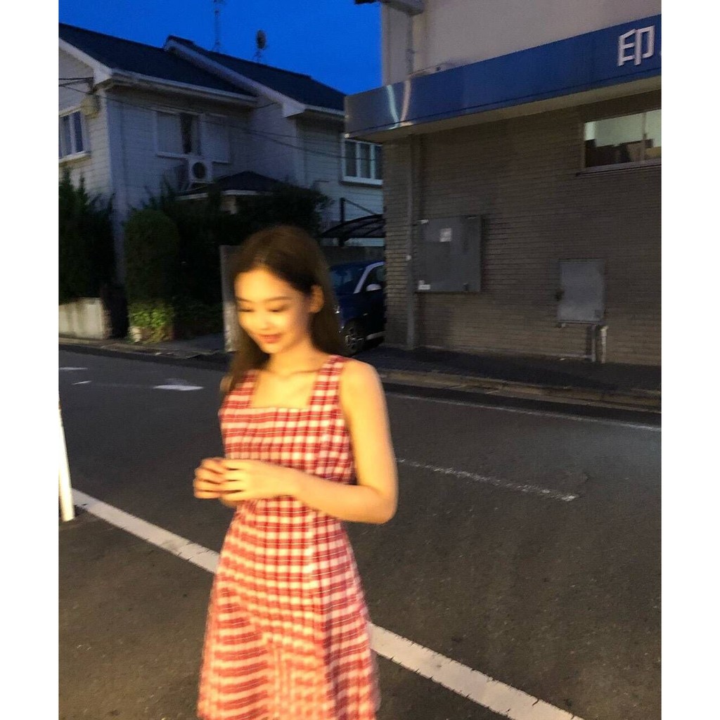 Đầm Kẻ sọc vintage phong cách blackpink Jennie sành điệu | BigBuy360 - bigbuy360.vn