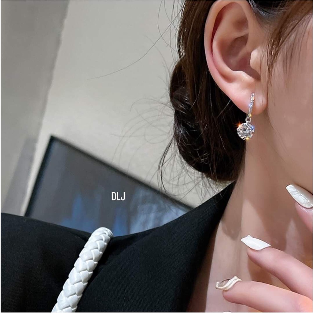 Khuyên tai bạc nữ cao cấp đính đá sang trọng. chất liệu bạc ta không rỉ