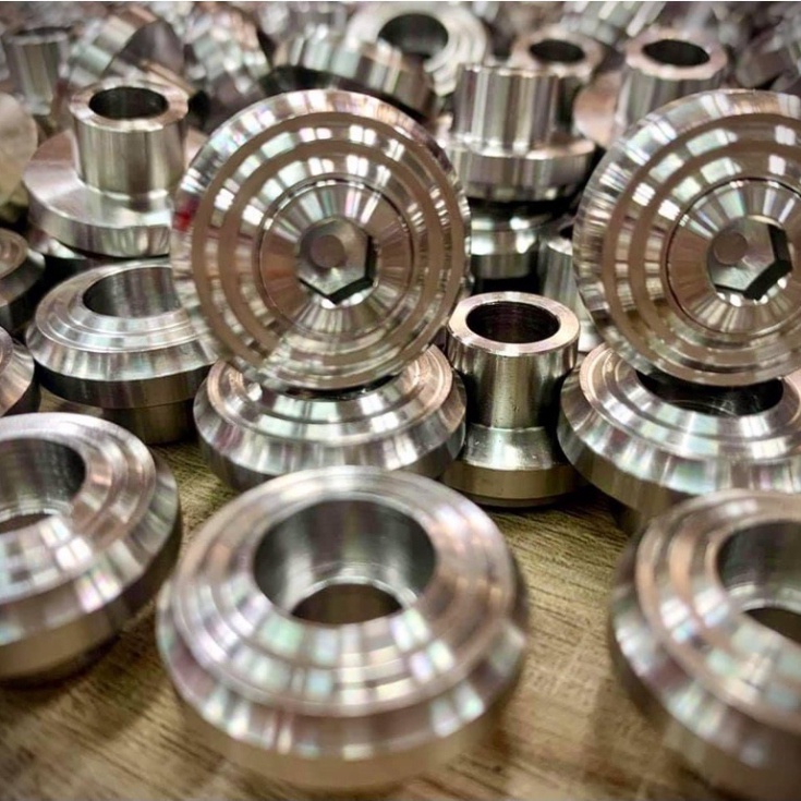 Bộ ốc khâu gác chân, tán cốt gắp 10ly SALAYA V2 sử dụng cho gác chân WAVE DÀI - NGẮN