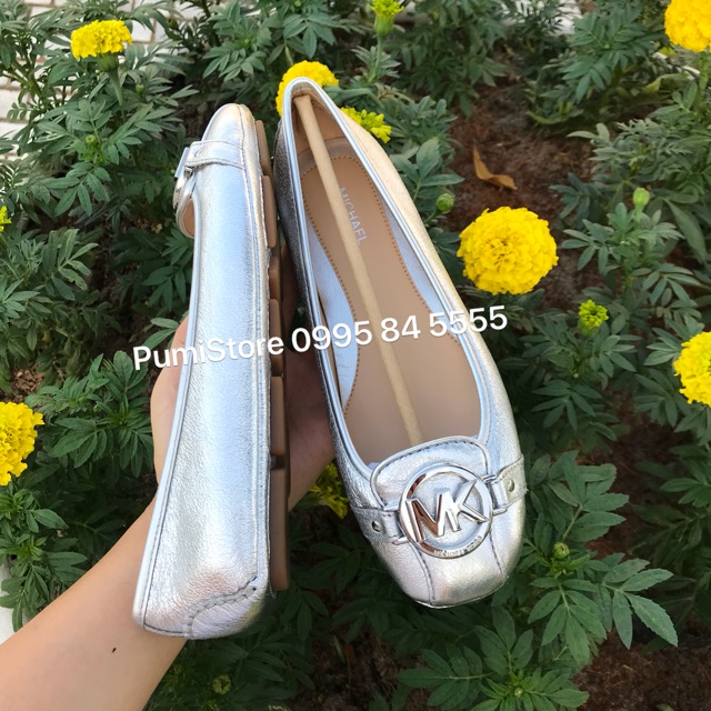 Giày Michael Kors Silver Metallic Leather