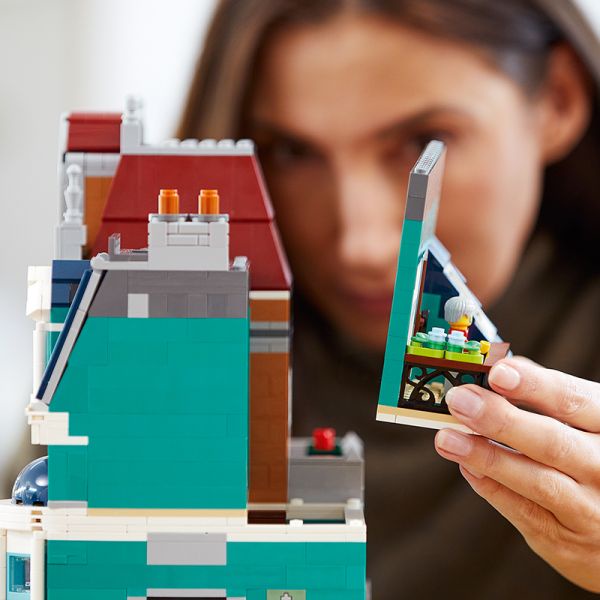 Đồ Chơi LEGO ADULTS Tiệm Sách 10270