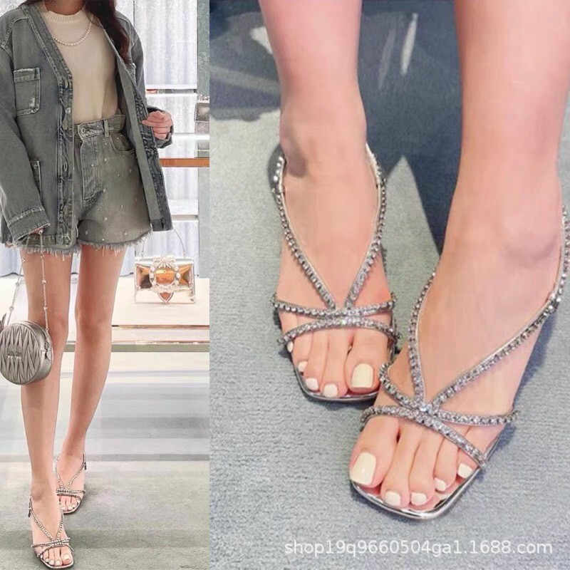 Sandal dây đá miumiu đá sáng