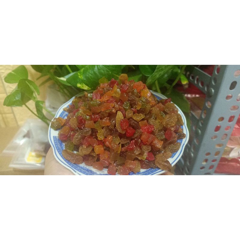 Mứt trái cây thập cẩm 100 g