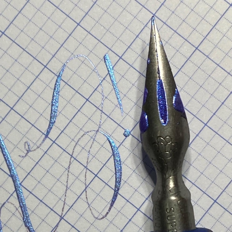 Quản 2in1, có thể dùng quản chéo và thẳng