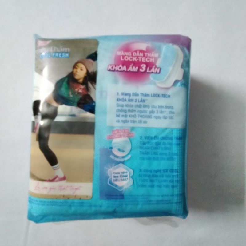Băng vệ sinh siêu thấm Diana Cool Fresh gói 8 miếng